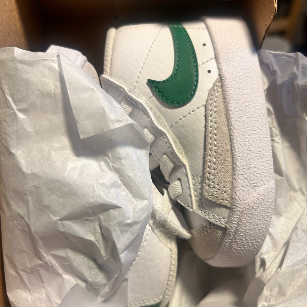 Used Baby Nike blazers mid 3c